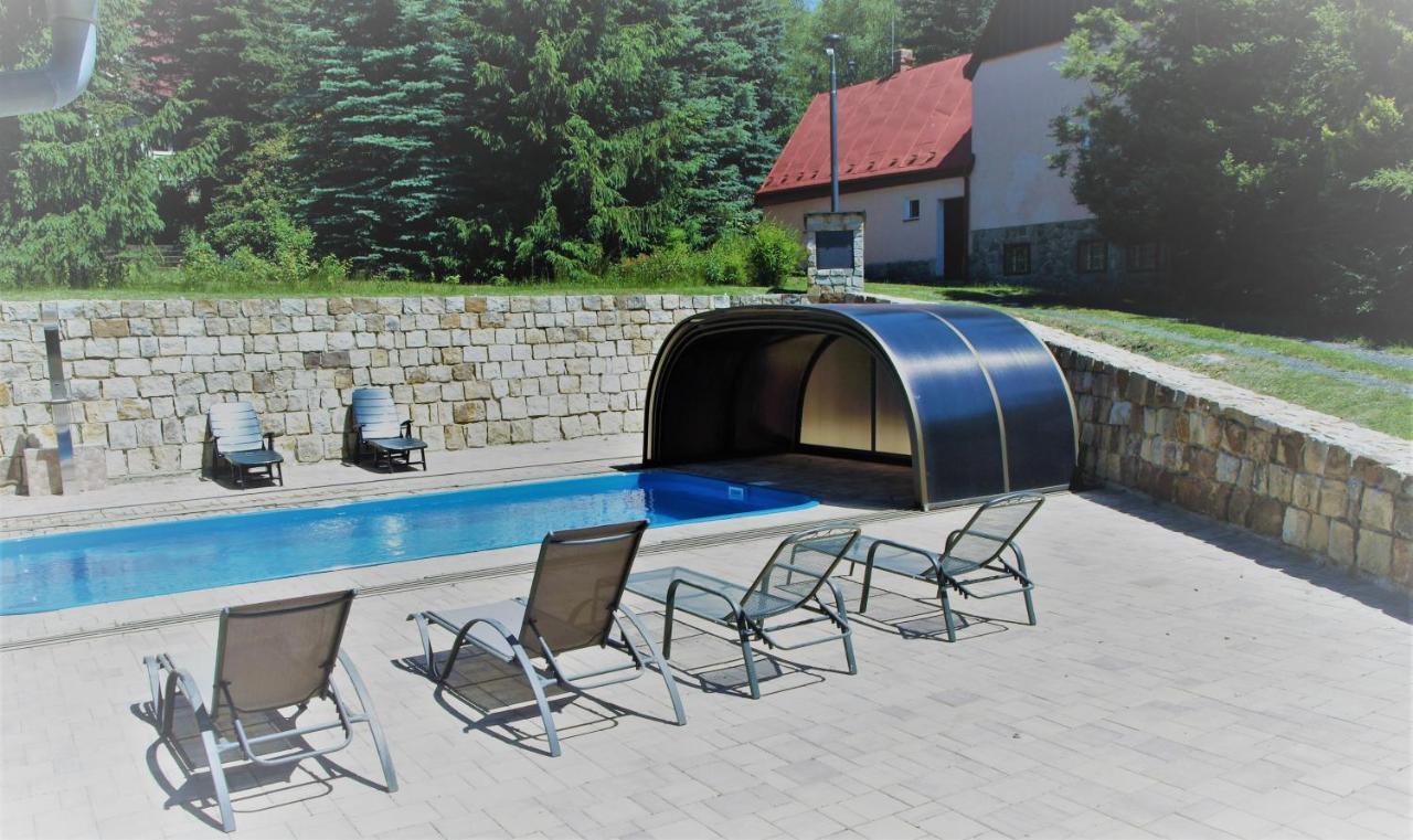 Guest House Luft Sneznik Exterior foto