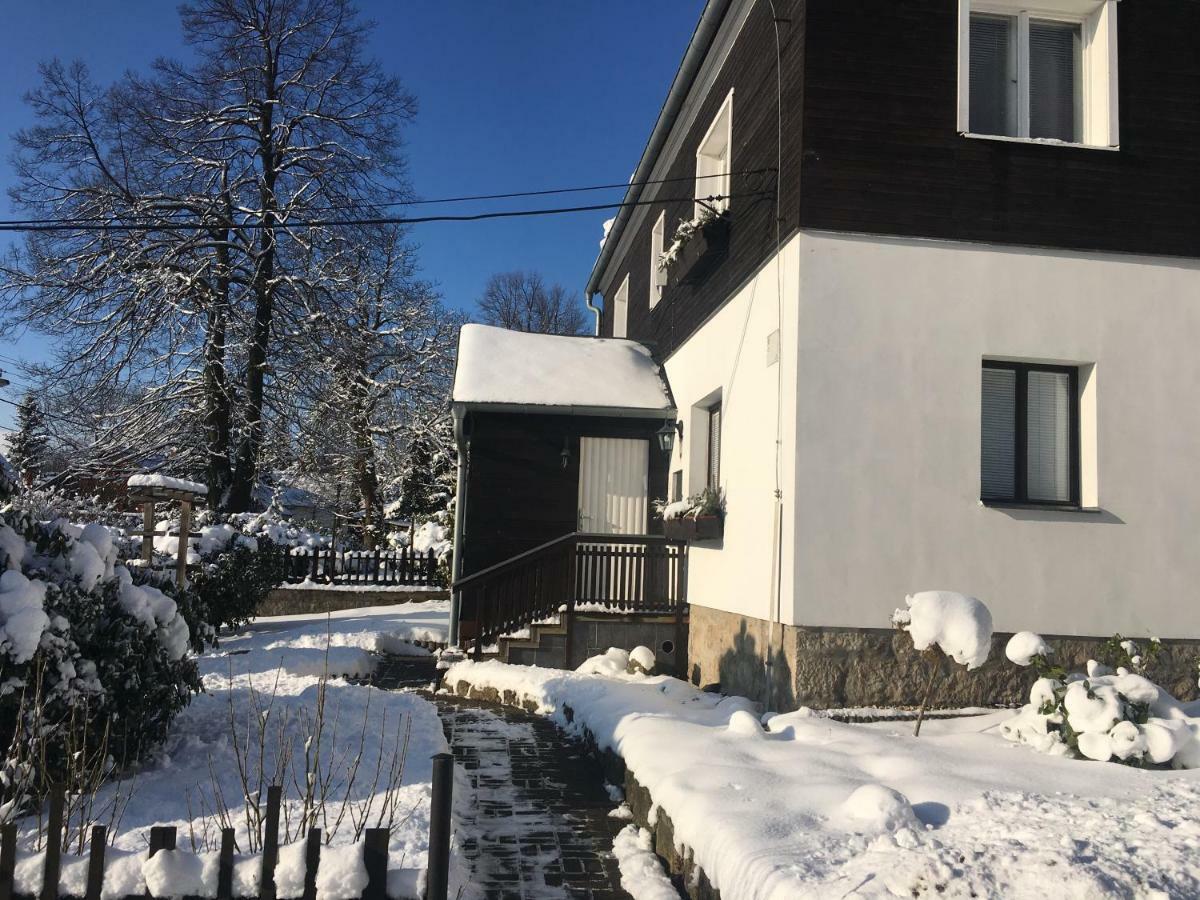 Guest House Luft Sneznik Exterior foto